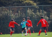 九游游戏-阵容调整有效，球队士气高昂击败对手