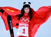 九游娱乐入口-关于足坛欢颜自现：女足运动员用拼搏流汗书写时代华章的信息