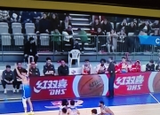 九游体育官方入口-资深球迷期待男篮联赛新赛季精彩表现的简单介绍