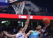 九游app下载-北控队主场豪取胜利，球员信心十足