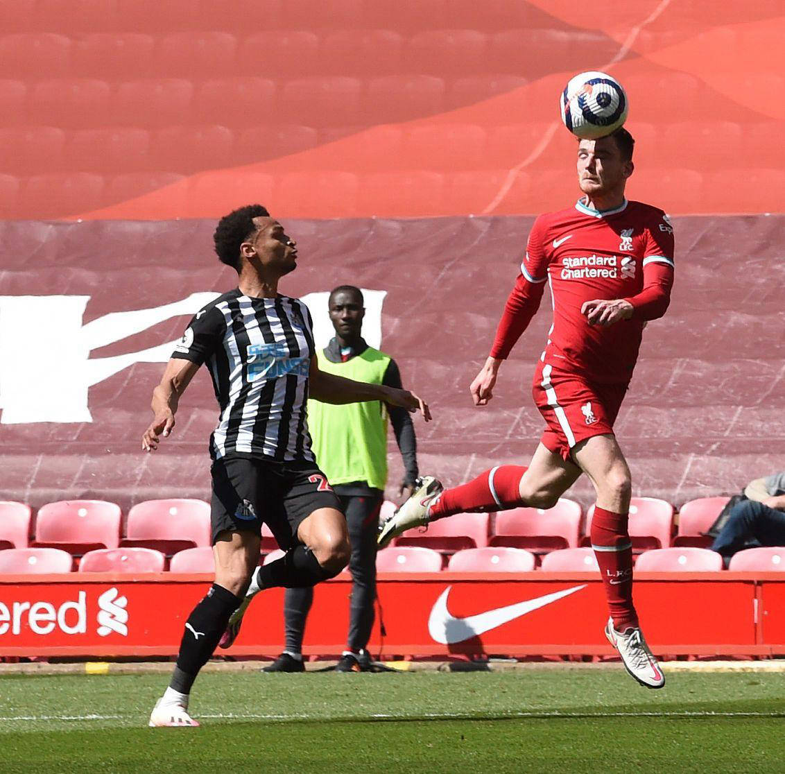 阿森纳客场击败纽卡斯尔，大胜铺路冲顶