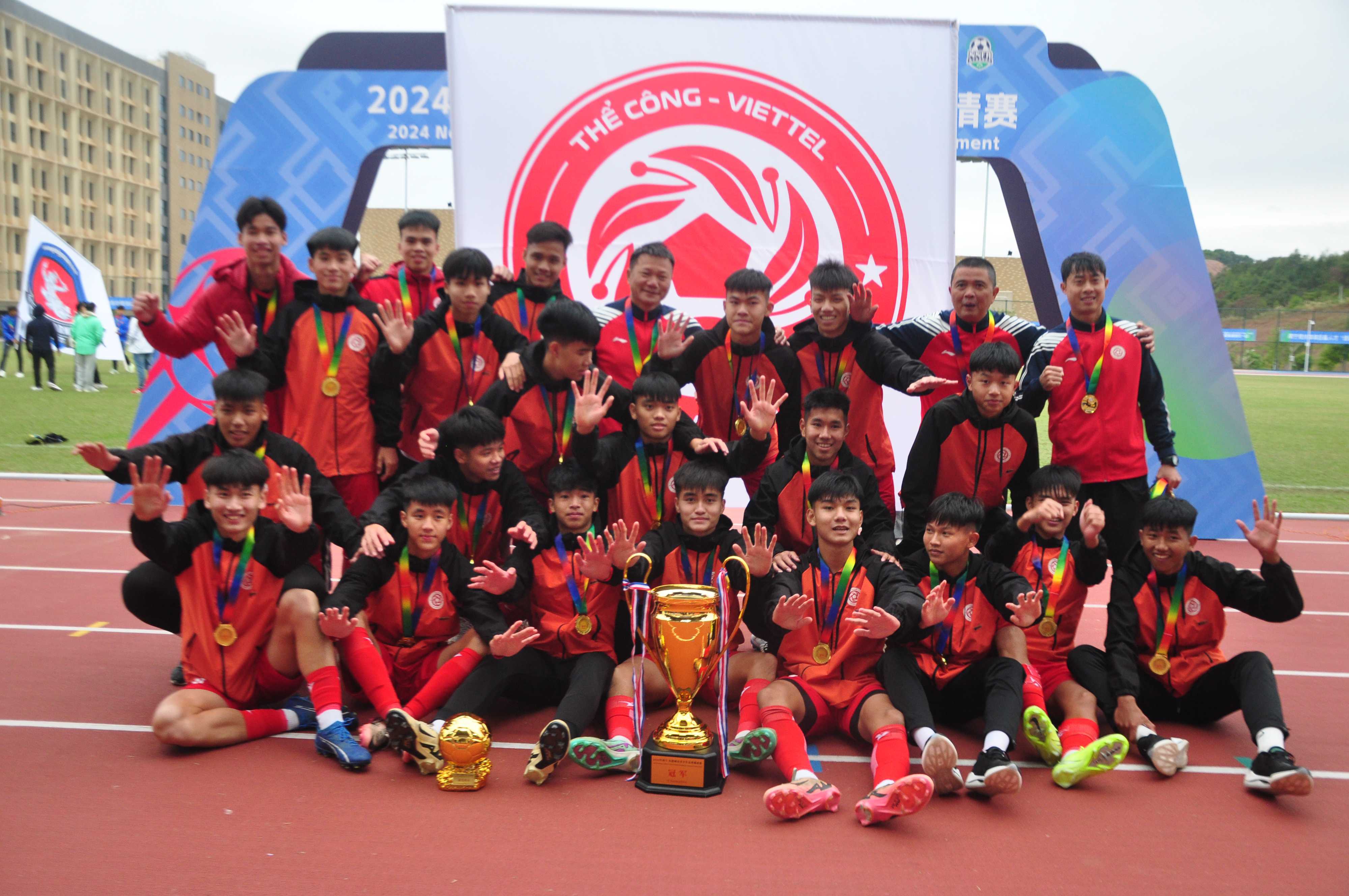 越南俱乐部在国际比赛中晋级下一轮