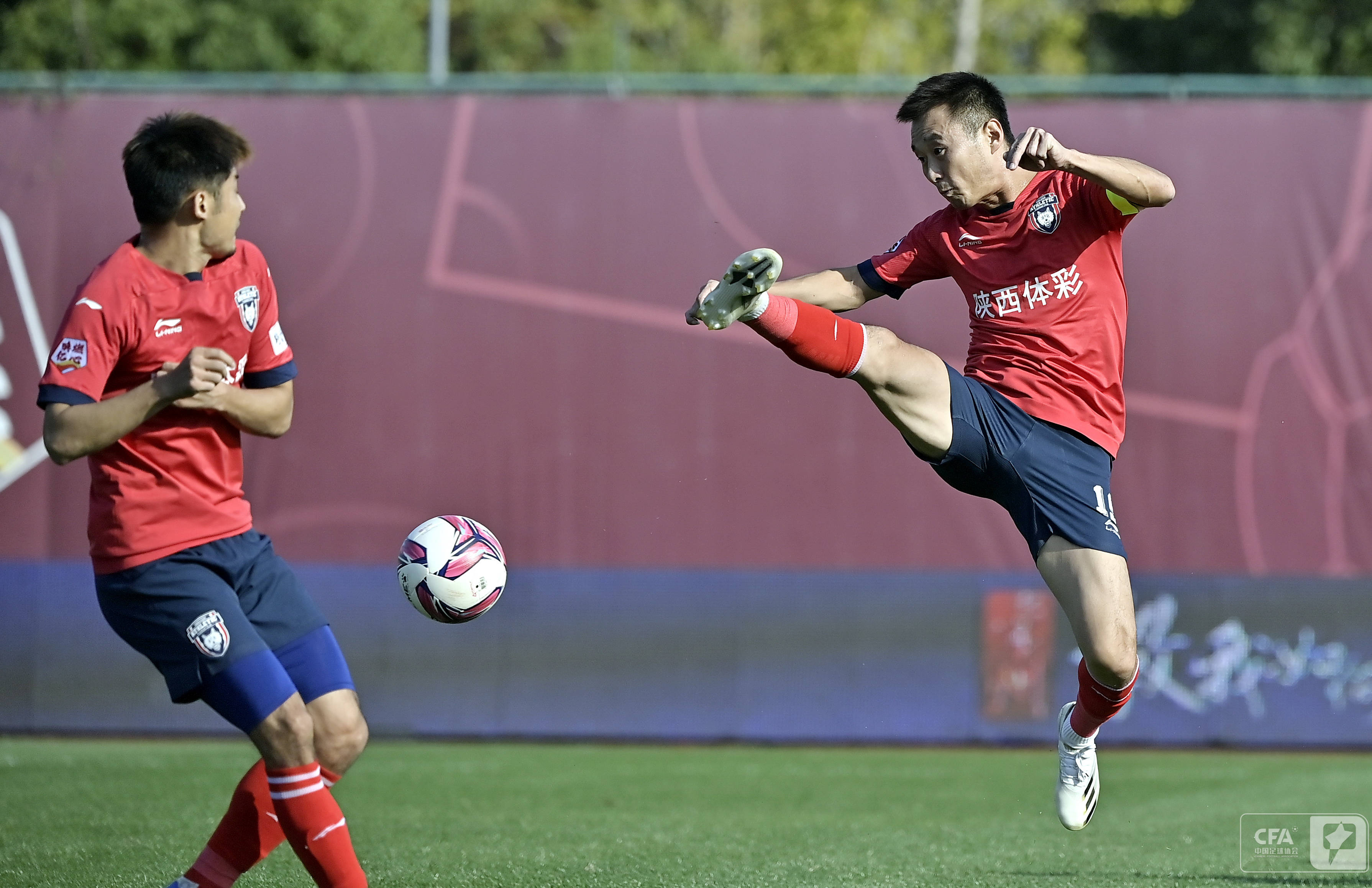 瓦朗谢纳客场战平，保级前景一片光明的简单介绍