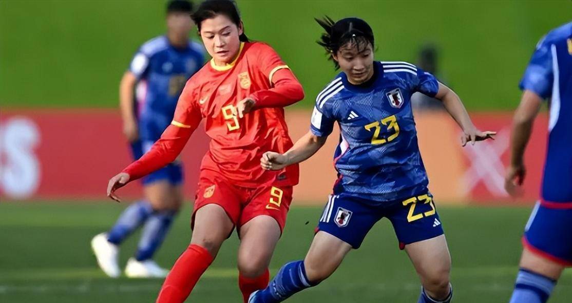 包含中国女足表现稳健，在比赛中展现实力的词条