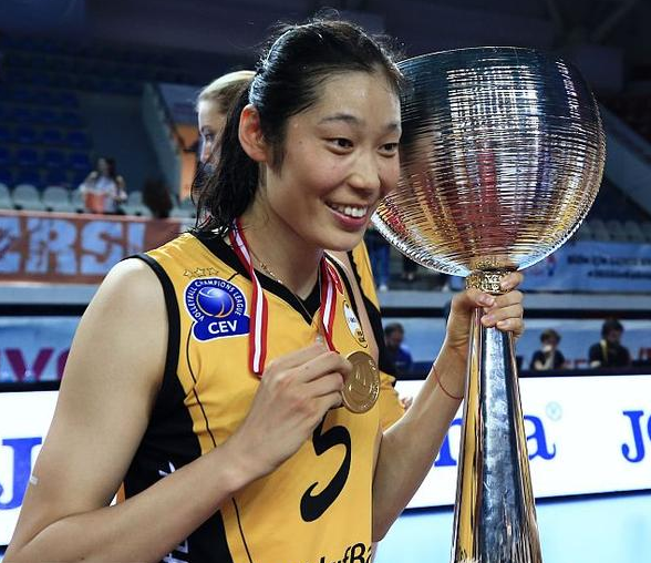 泰国游泳健將展现实力，夺取女子冠军