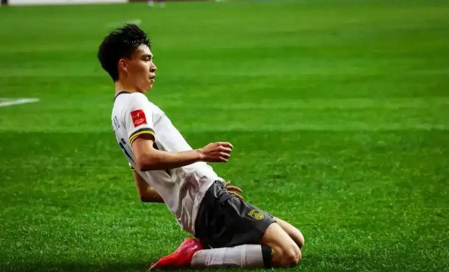 非洲年轻球员留洋欧洲，迎接新挑战