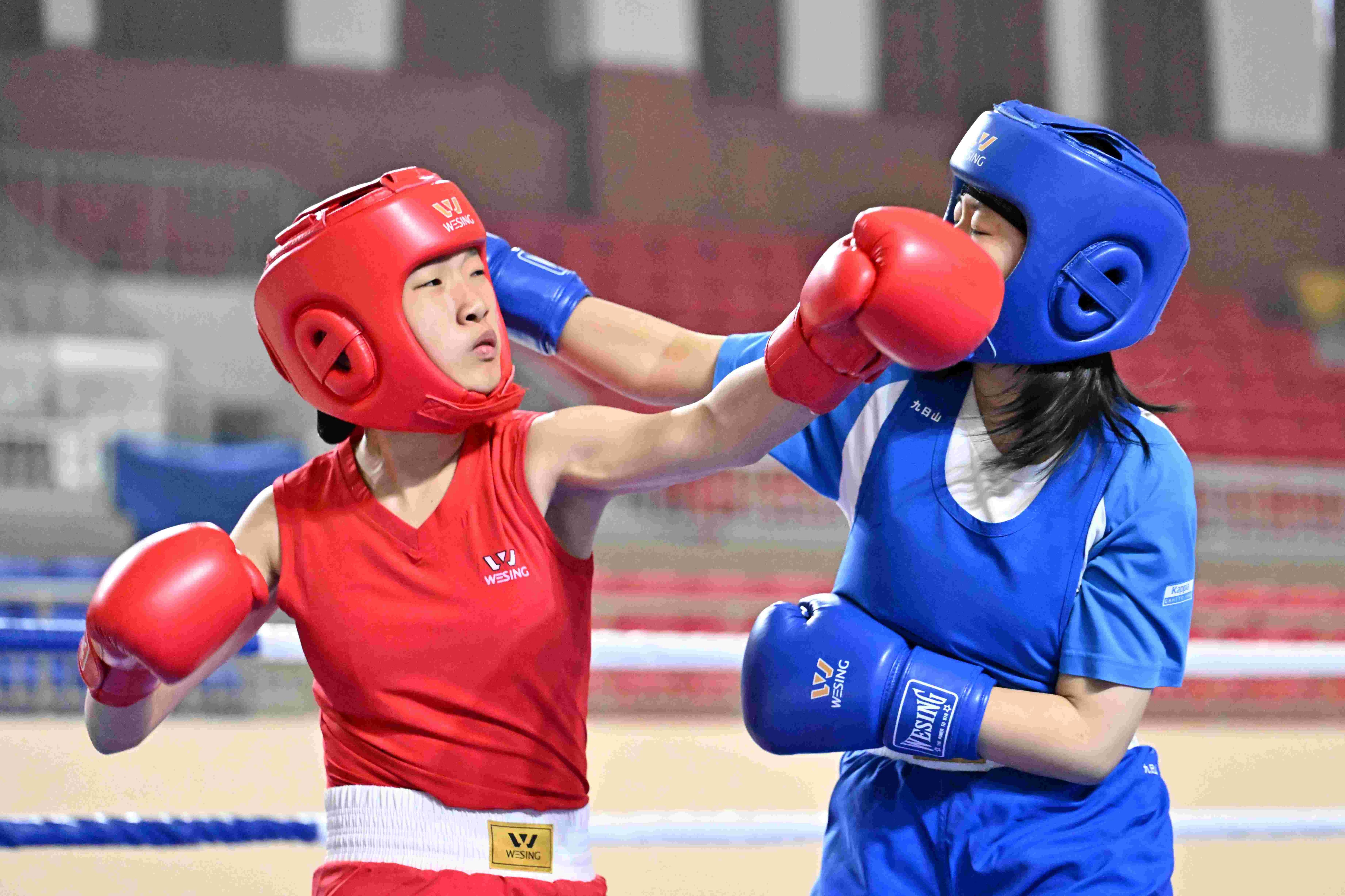 新冠军诞生！选手夺得拳击项目冠军的简单介绍