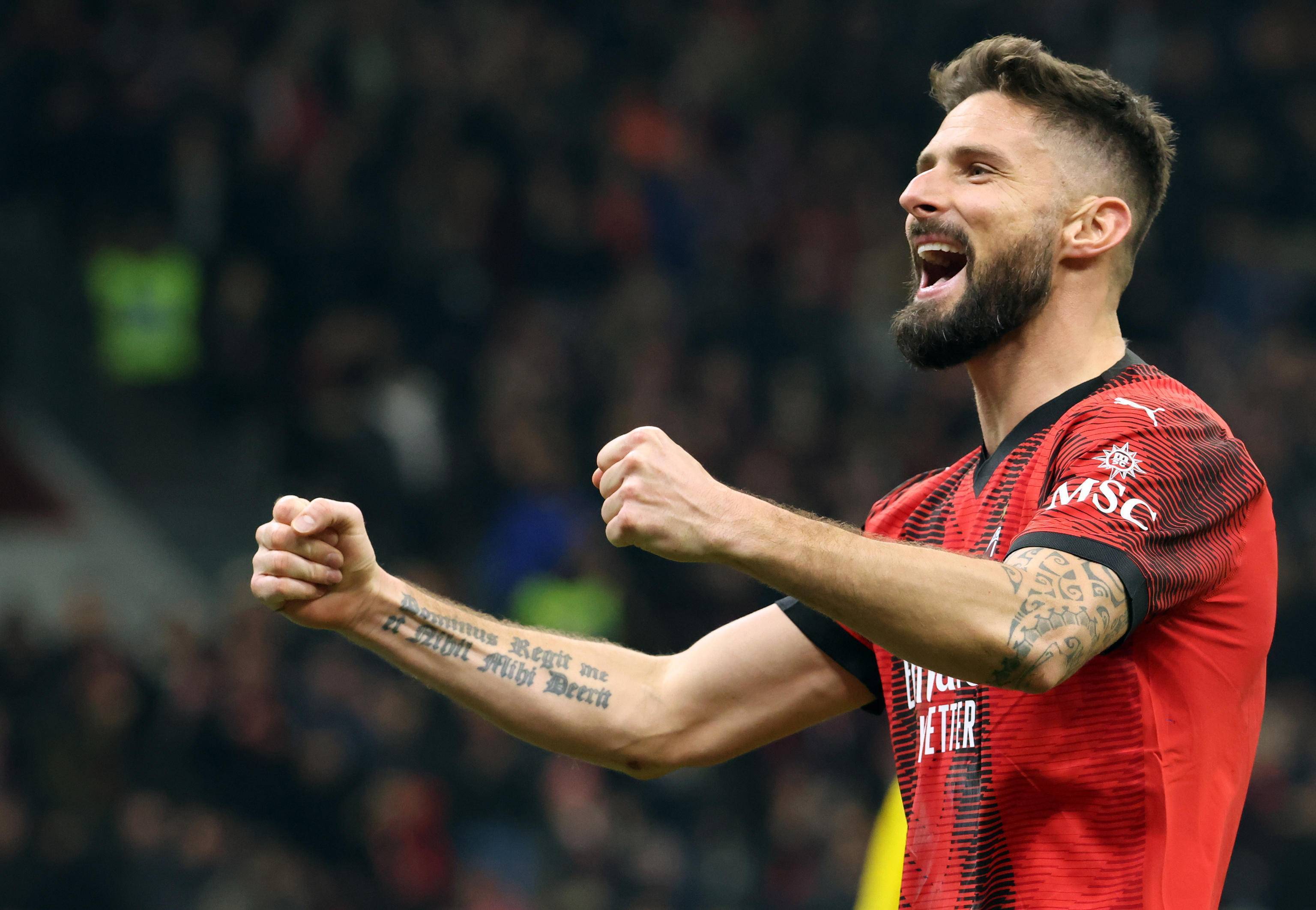 意甲联赛热身赛展开，球队士气高涨备战