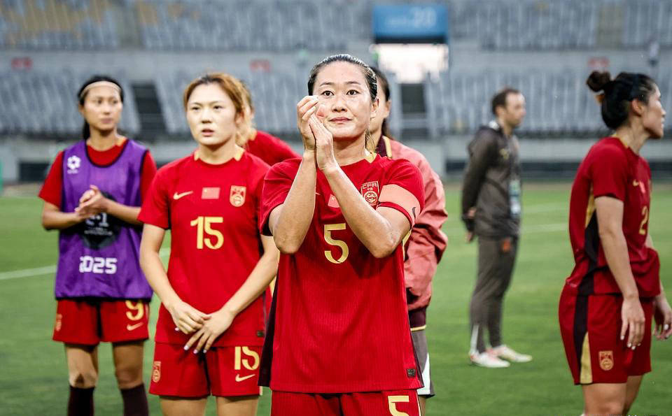 国内女足比赛再次夺冠，实力得到认可