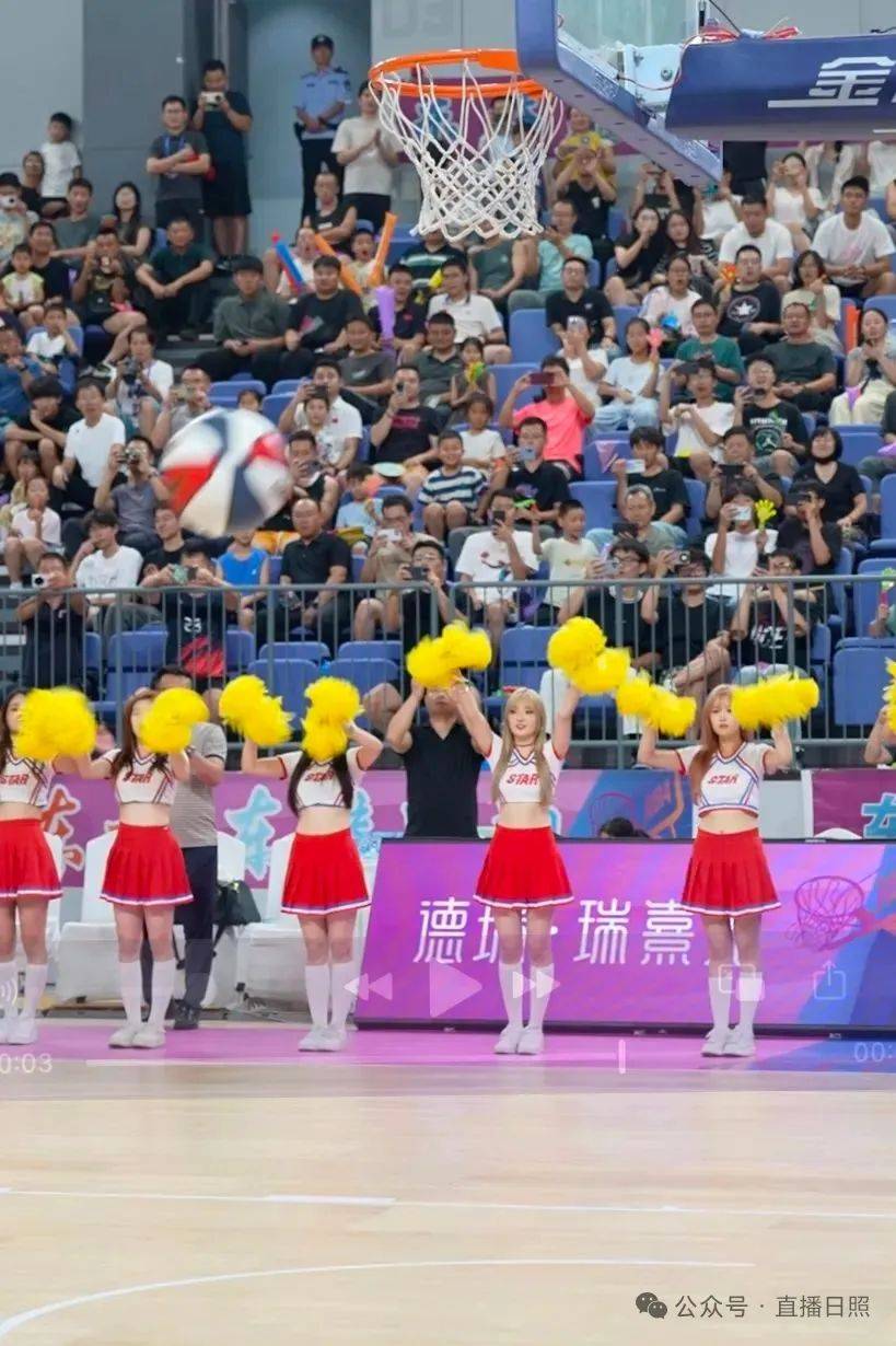 包含体育赛场上的壮举：精彩瞬间让人目不暇接的词条