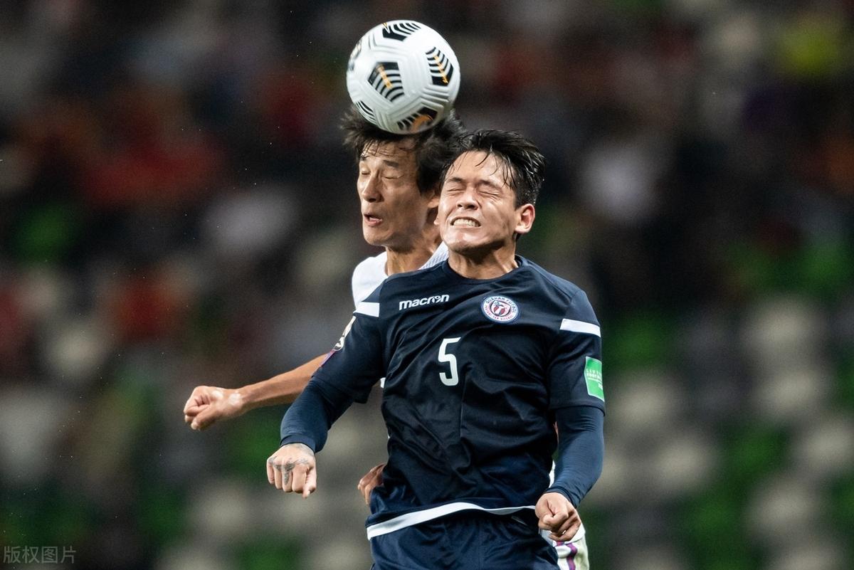 中超球员受外界关注喜欢玩滑板