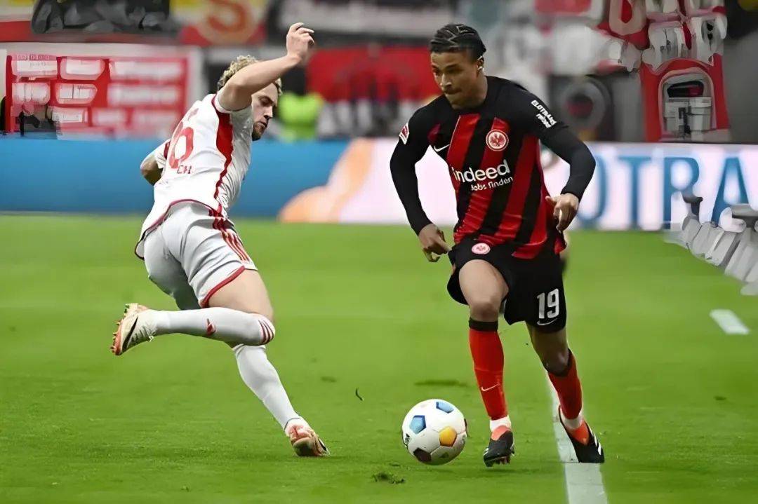 雷根斯堡在主场取得平局，保持不败纪录