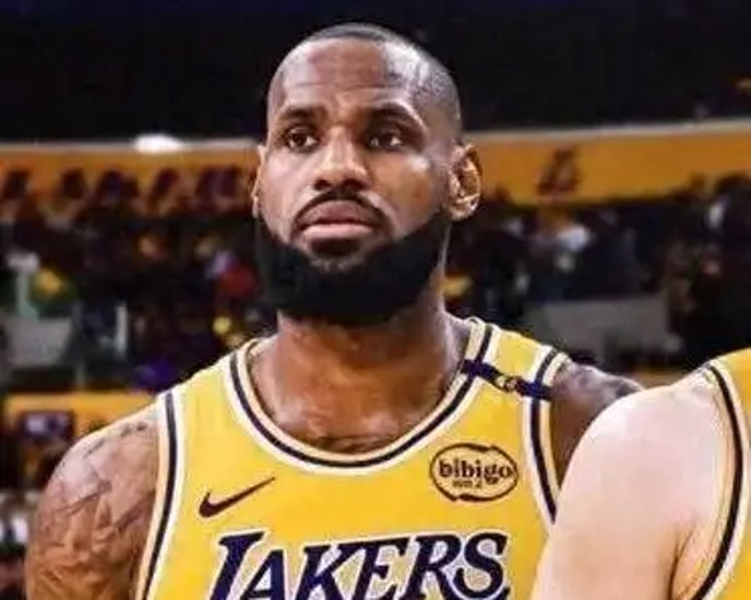 勇士队全队备战关键季后赛