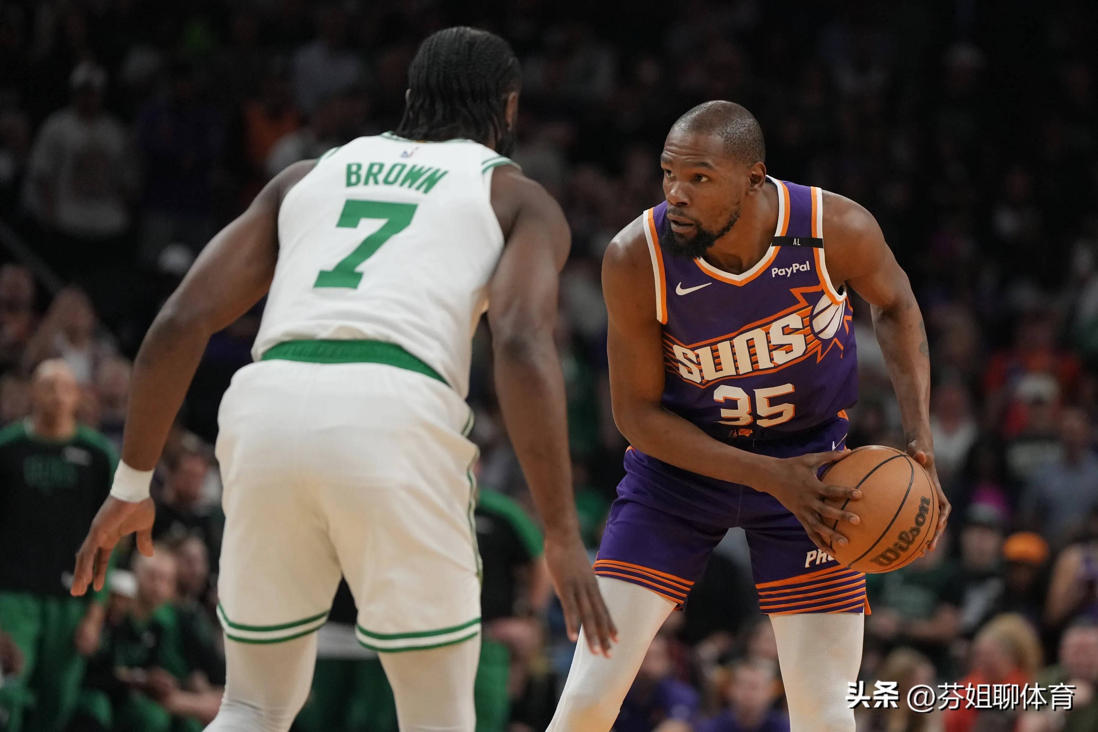 关于绿军客场不敌活塞，全队表现低迷的信息