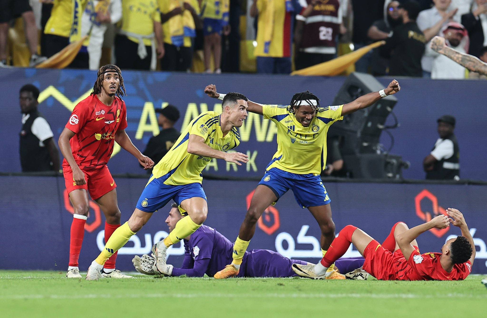 哥斯达黎加女足队在比赛中斩获胜利