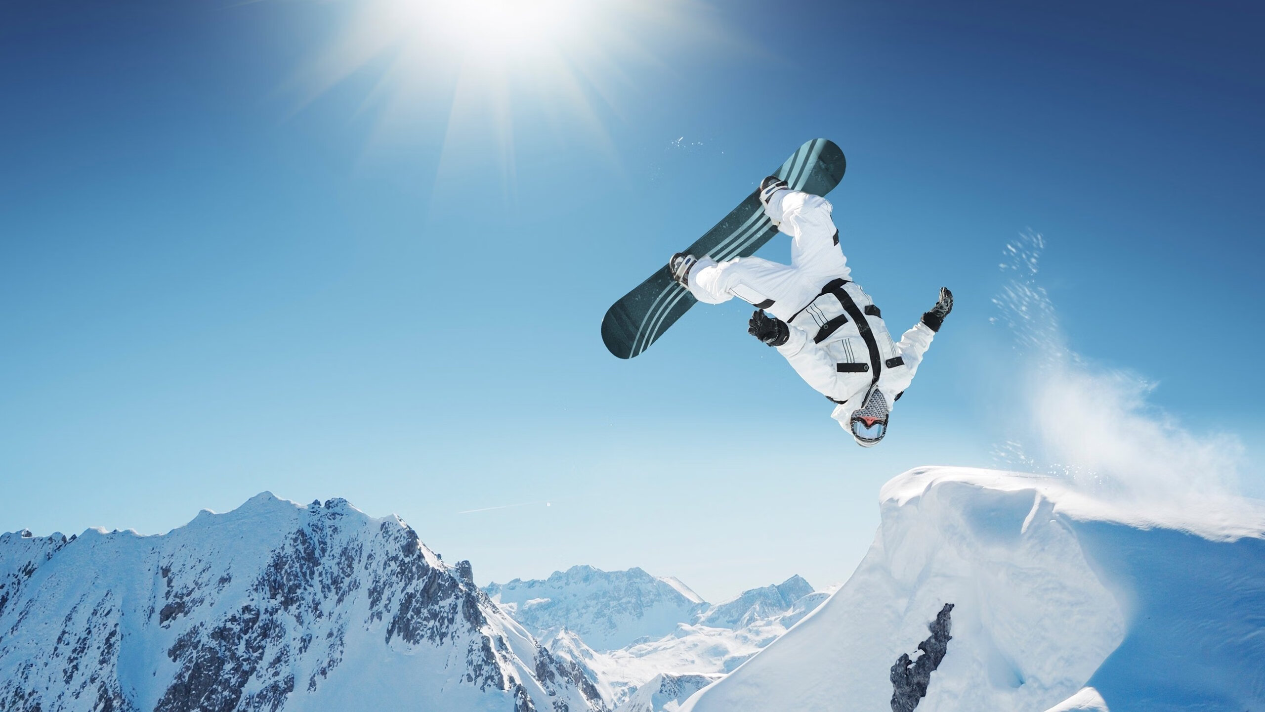 平行宇宙篮球日，当约基奇跨次元碾压，广东队遭遇降维打击